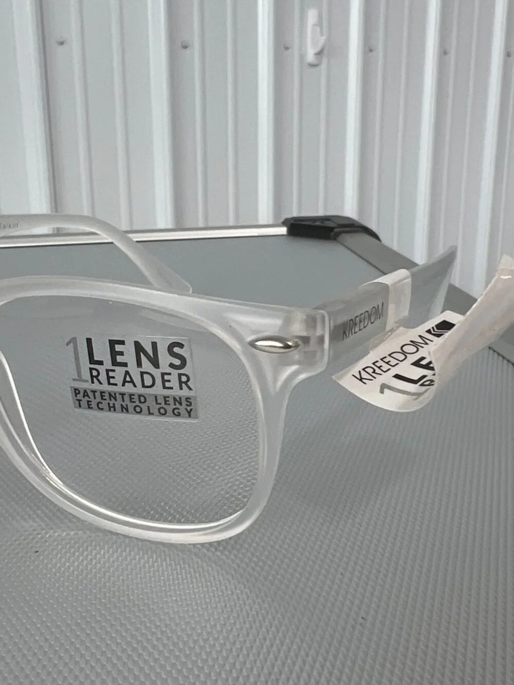 Kreedom Keep Talkin 1 Lens Reader Eyeglasses Clear Frame Patented Lens Tech NEW